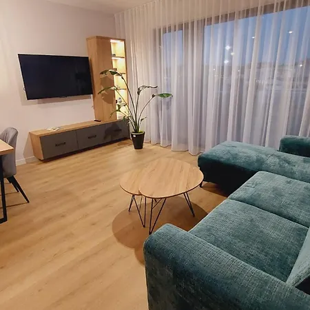 Marina Sail&sun アパート